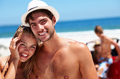 Buy stock photo Holiday, smile or couple at seaside with portrait, bonding together or happy moment on summer trip. Love, partner or people outdoor with break, romantic relationship or connection on beach getaway.